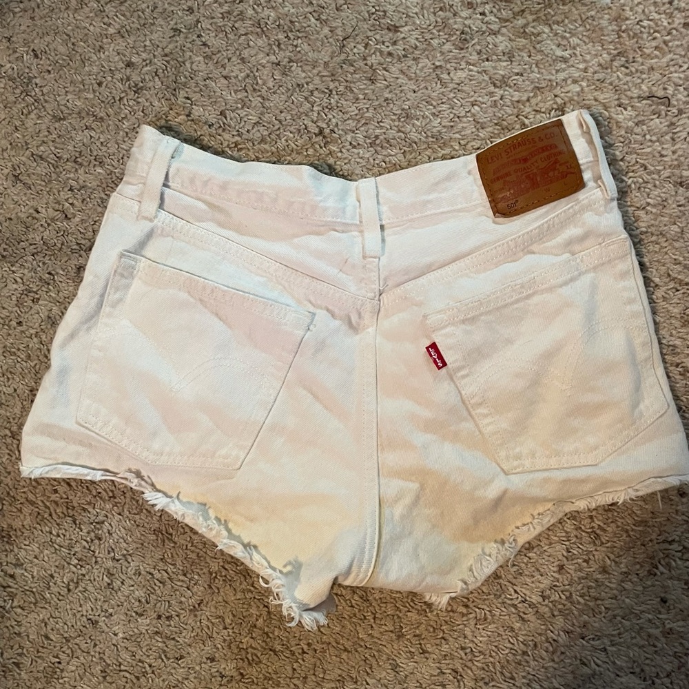 🤍 Levi’s Ribcage Short 🤍